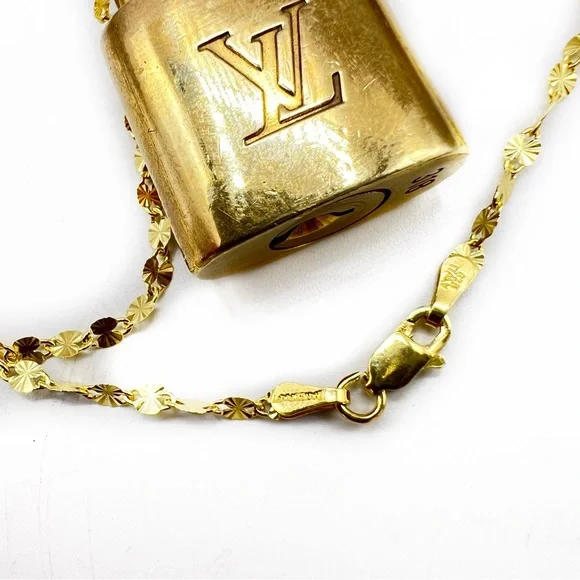 Authentic Louis Vuitton Lock #318 NO KEY & Aftermarket 20" Diamond-Cut Chain - Picture 10 of 17